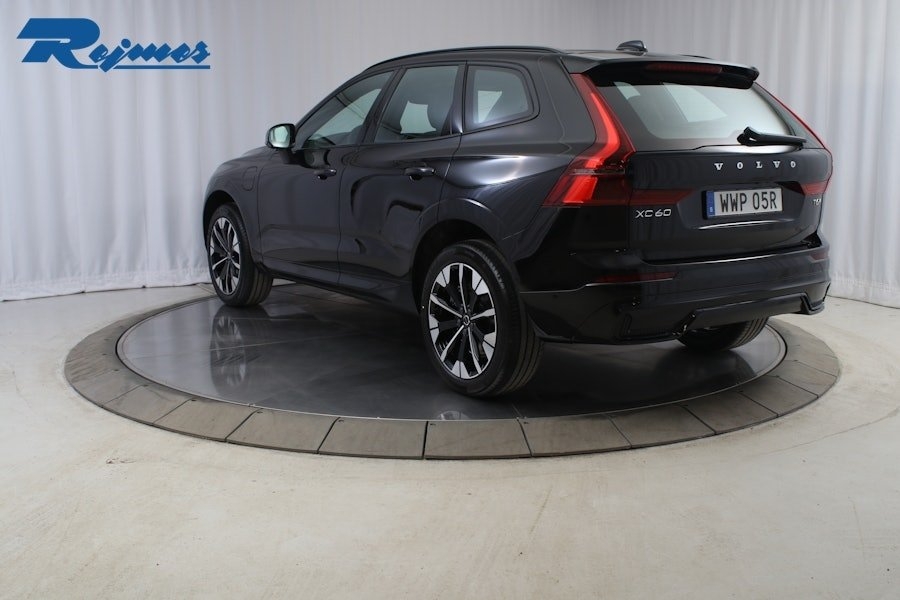 Volvo XC60 T6 Plus Dark Nordic Edition 2026, bild 2/10