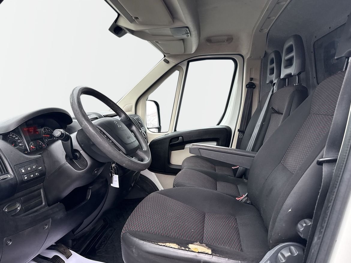 Peugeot Boxer 2.0 BlueHDi Manuell, 131hk 2017, kuva 6/10