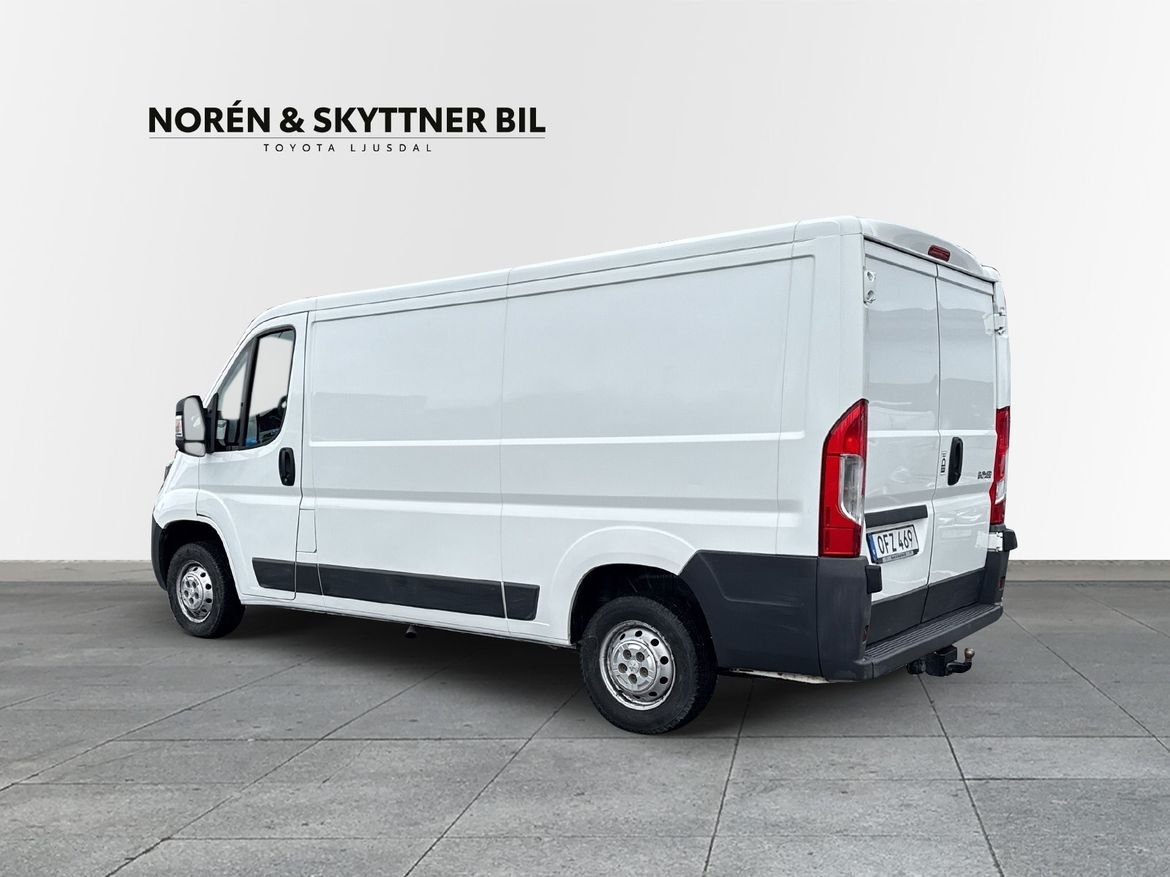Peugeot Boxer 2.0 BlueHDi Manuell, 131hk 2017, kuva 2/10