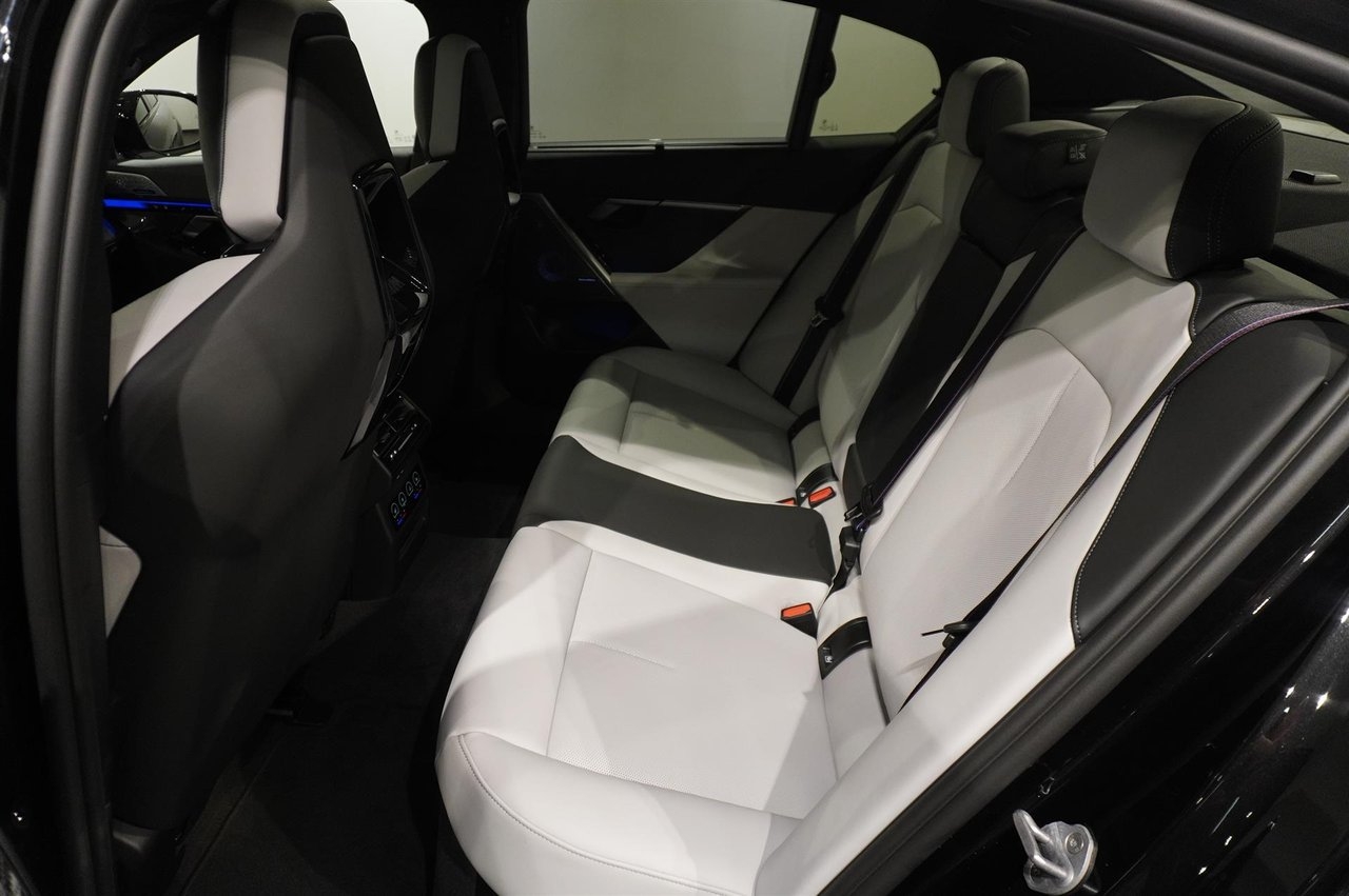 BMW M5 2026, bild 6/10