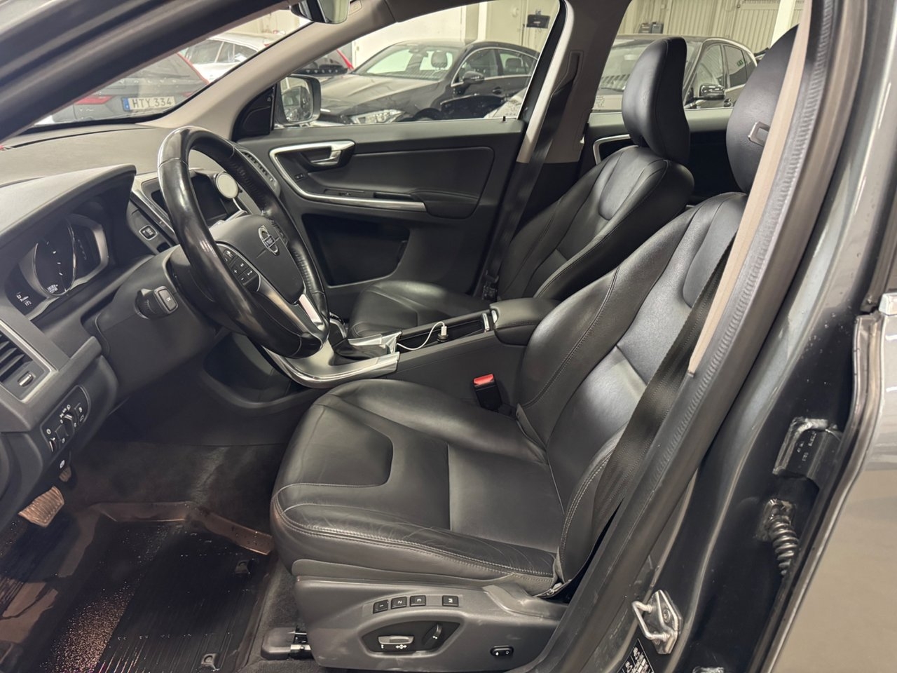 Volvo XC60 2017, bild 5/23