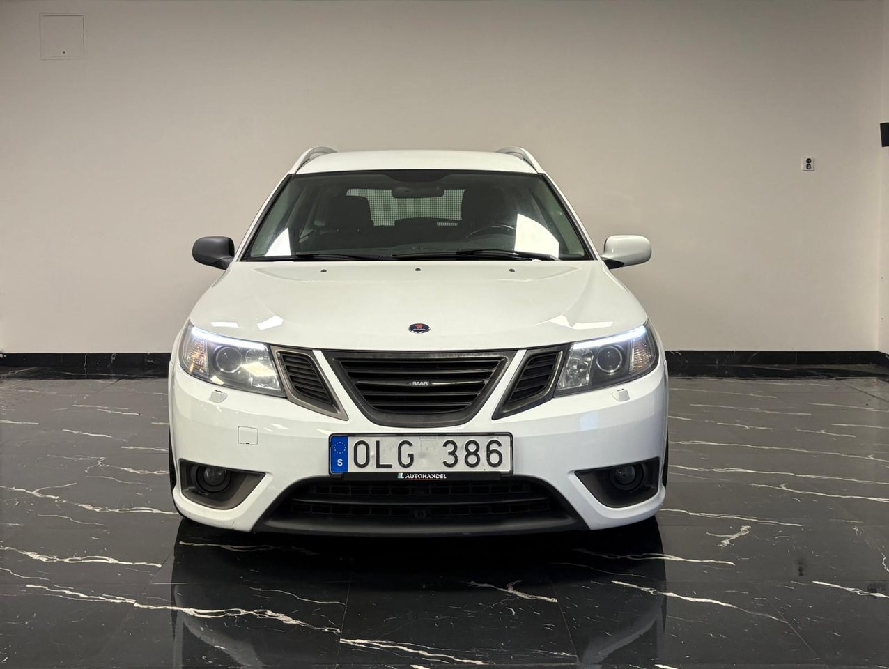 Saab 9-3 2010, bild 2/10