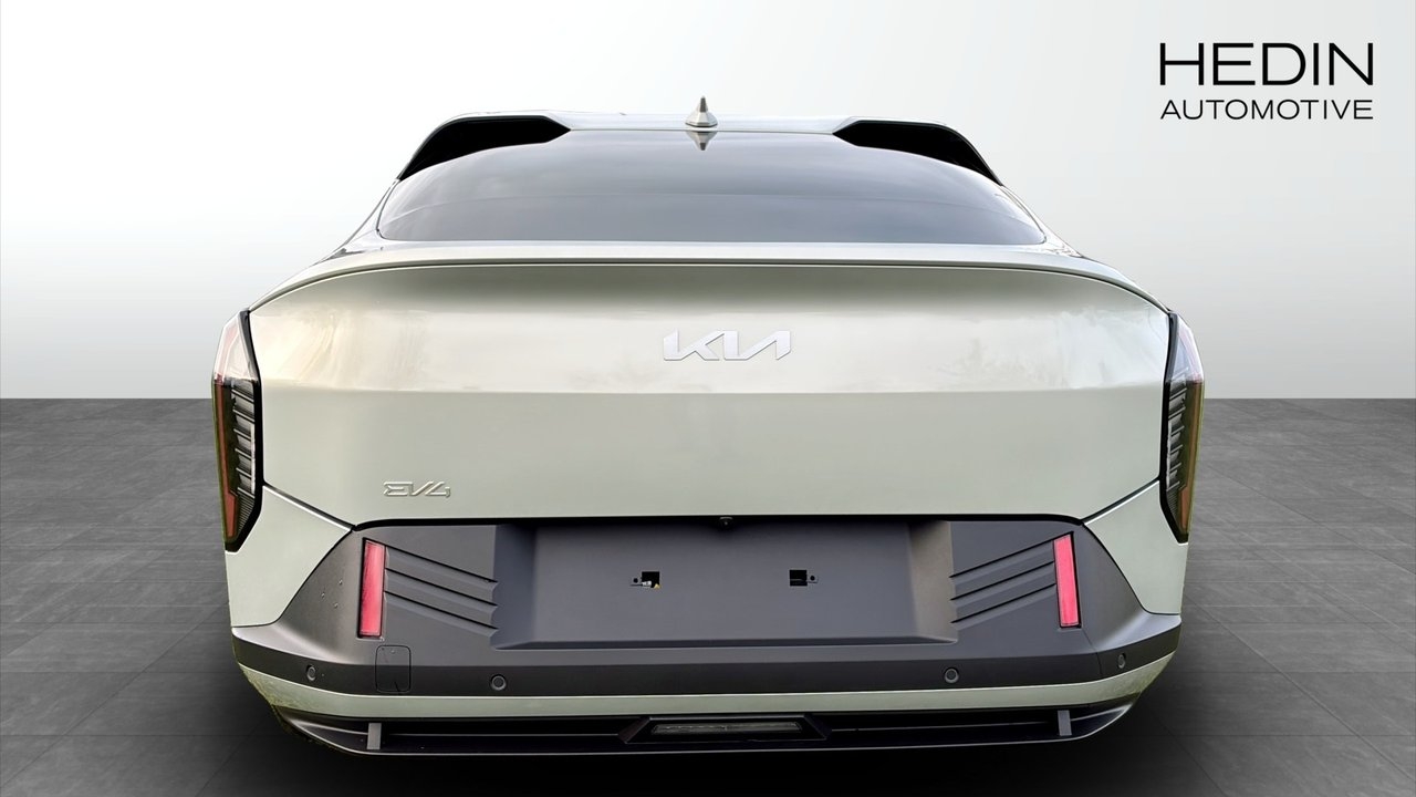 Kia EV4 Fastback PLUS Long-Range 2026, photo 5/10