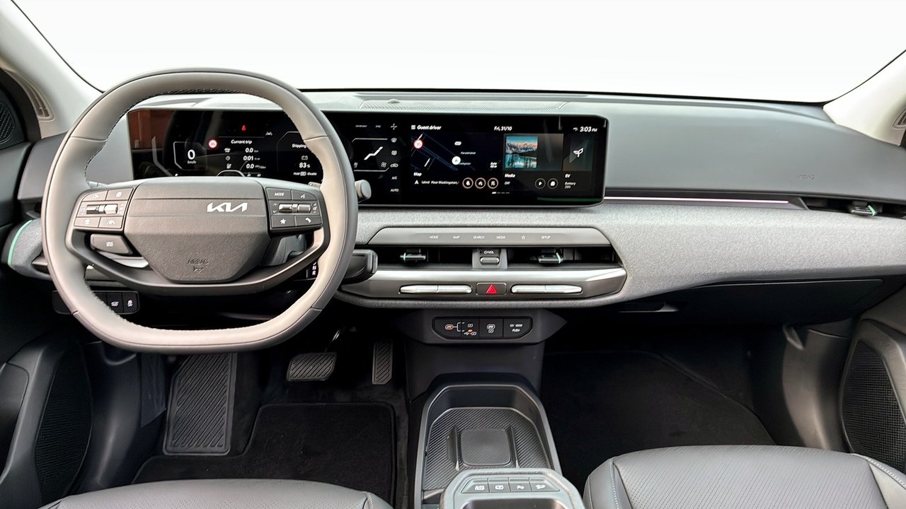 Kia EV4 Fastback PLUS Long-Range 2026, photo 7/10
