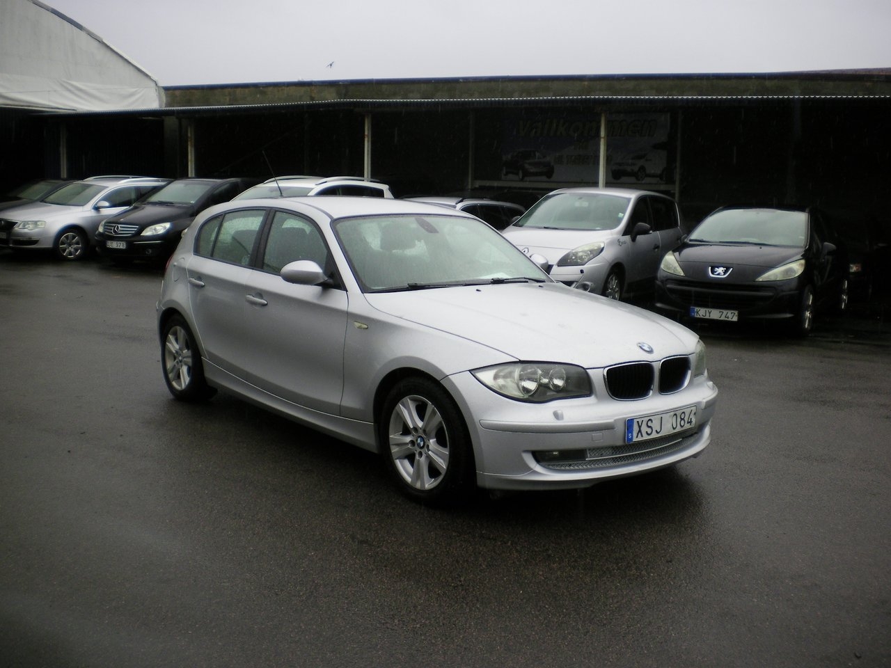 BMW 118 2009, bild 2/10