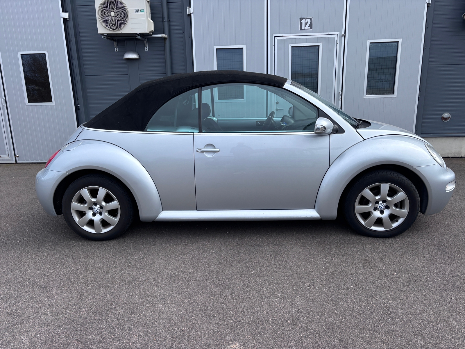 Volkswagen New Beetle 2003, bild 4/6