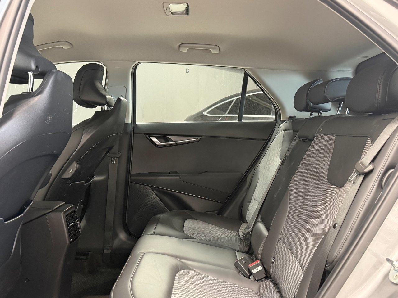 Kia Niro 2023, kuva 7/10