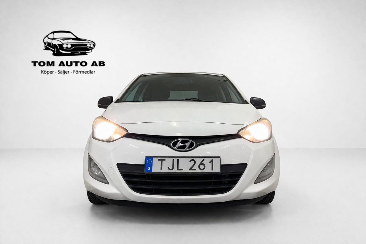 Hyundai i20 2015, bild 2/15