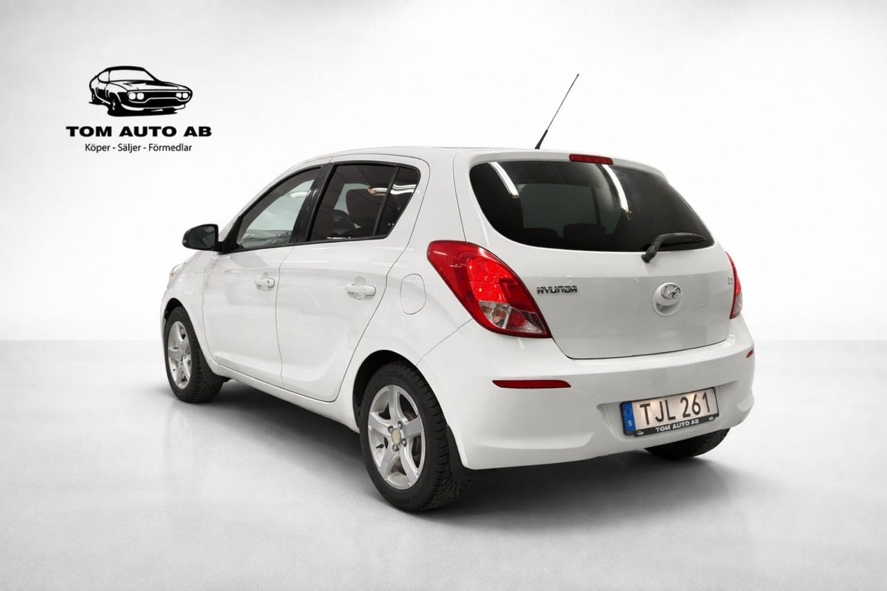 Hyundai i20 2015, bild 3/15