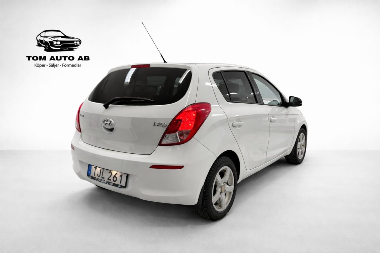 Hyundai i20 2015, bild 4/15