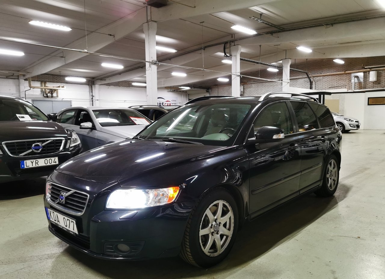 Volvo V50