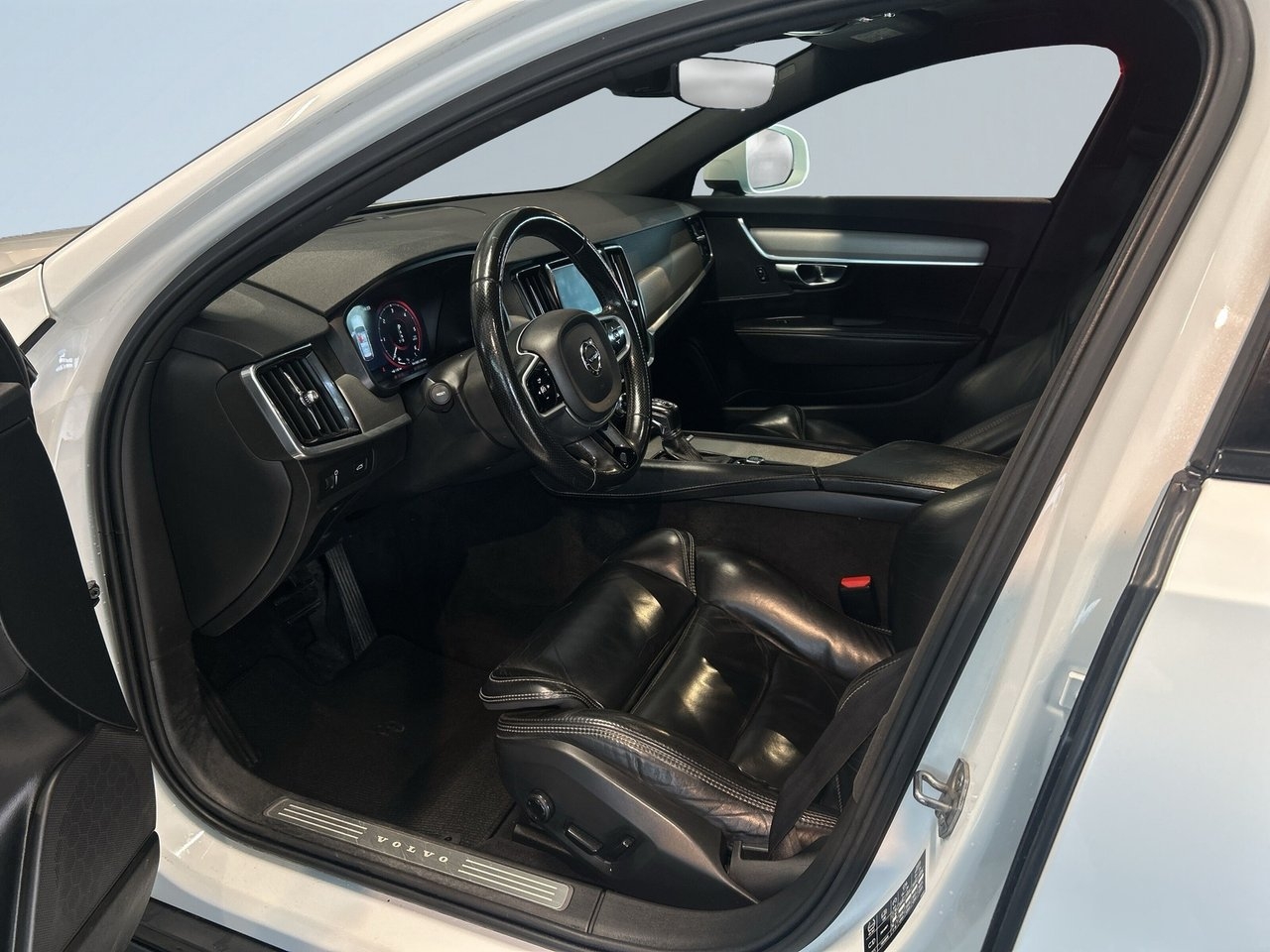 Volvo V90 Cross Country 2018, bild 7/10