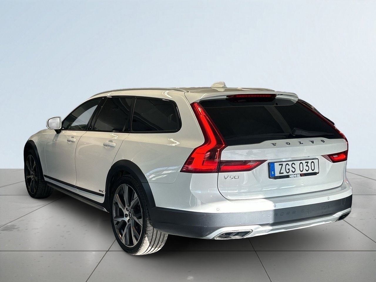 Volvo V90 Cross Country 2018, bild 5/10