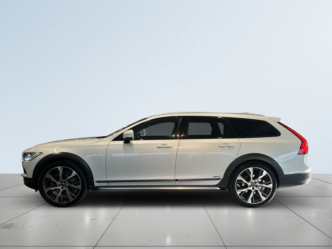 Volvo V90 Cross Country 2018, bild 4/10