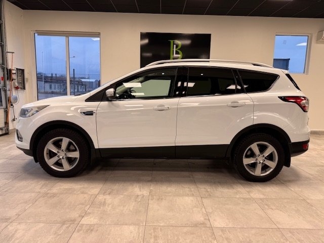 Ford Kuga 1.5 TDCi Titanium/ Ny Besiktad 2017, bild 2/10