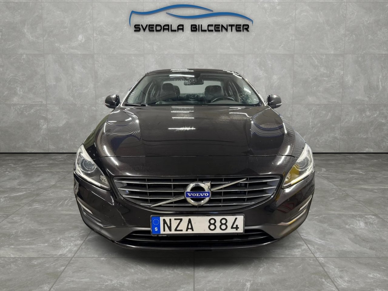 Volvo S60 T4 Summum Ny besiktad 2014, bild 2/10
