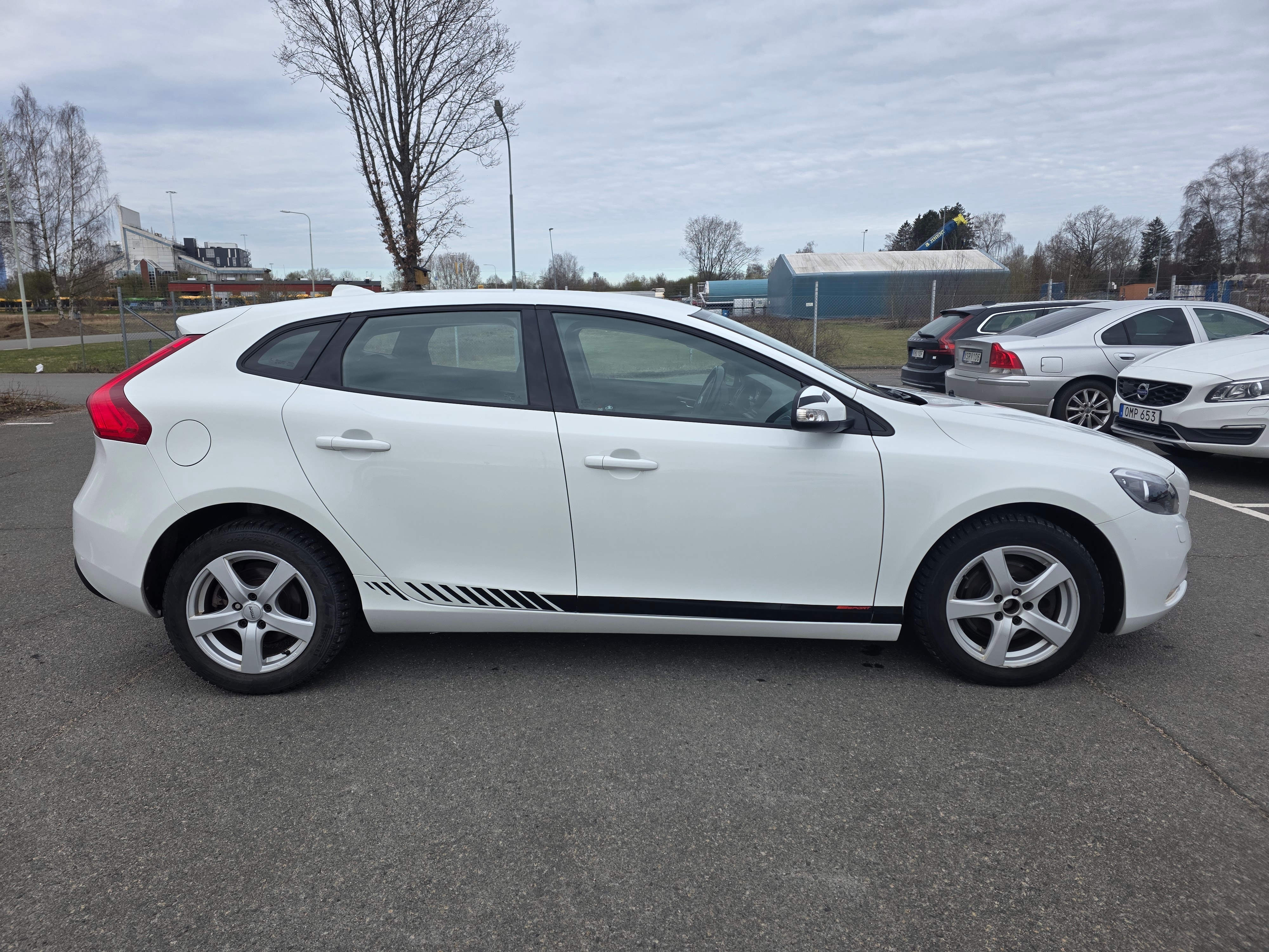 Volvo V40 D2 Manuell 2016, photo 2/7