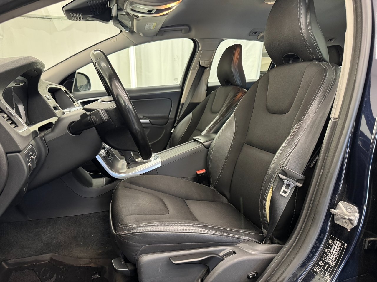 Volvo V60 2018, bild 7/22