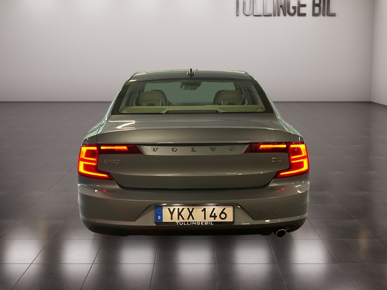 Volvo S90 D3 150HK Momentum Värmare 2017, bild 4/21