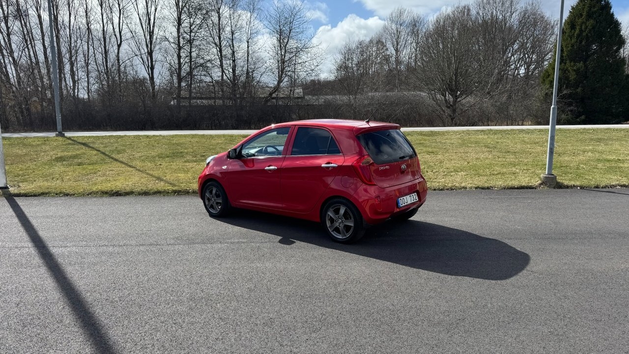Kia Picanto 5-dörrar 1.0 MPI ECO Euro 5 2013, bild 3/9