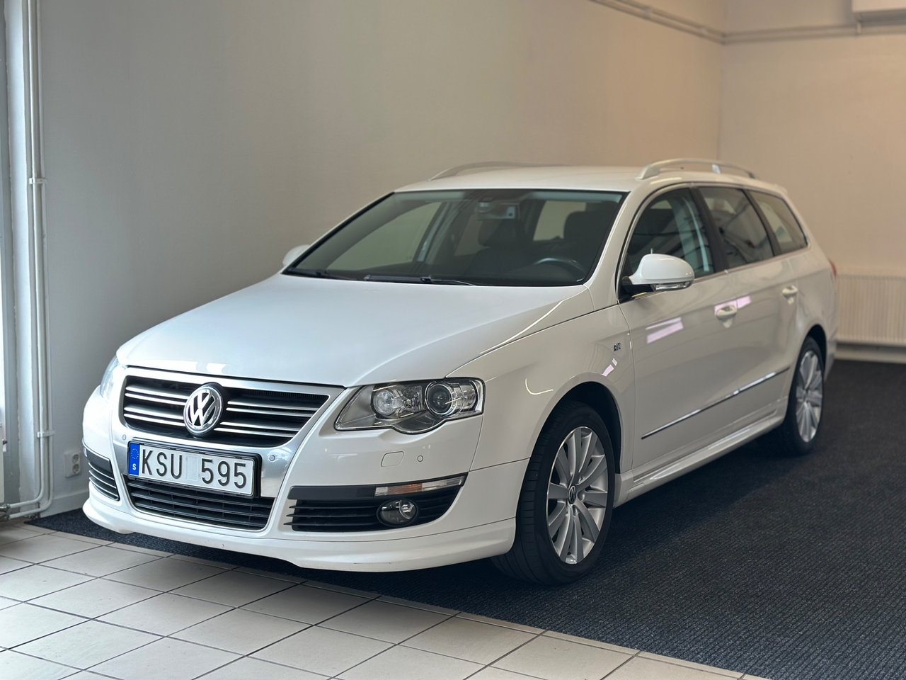 Volkswagen Passat 2010, bild 4/23