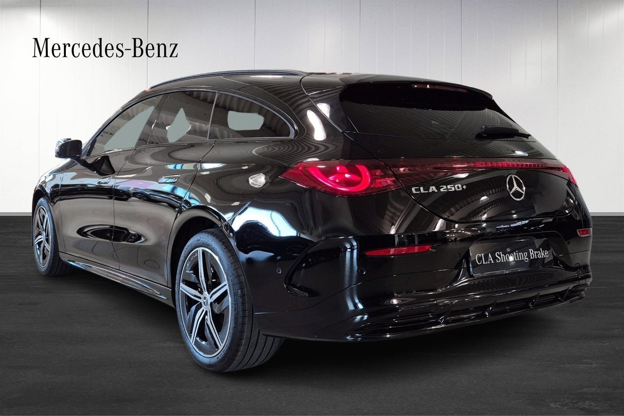 Mercedes-Benz CLA 350 4MATIC 2026, photo 3/10