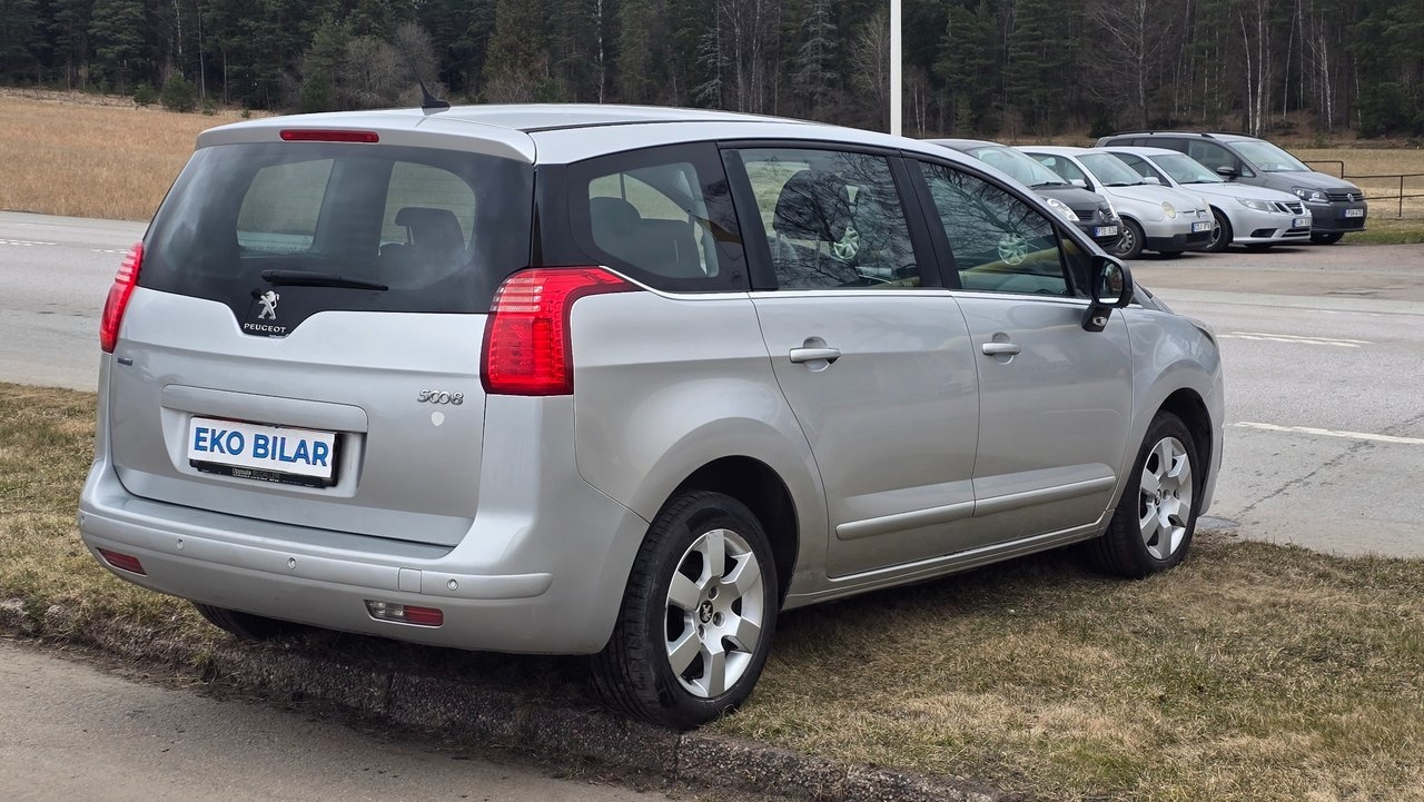 Peugeot 5008 7-Seater 1.2 PureTech 2017, bild 5/10