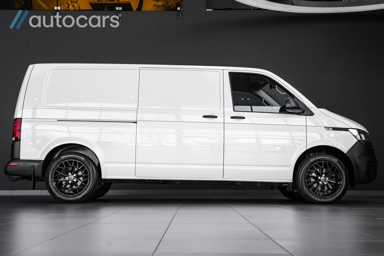 Volkswagen Transporter 2022, bild 2/10