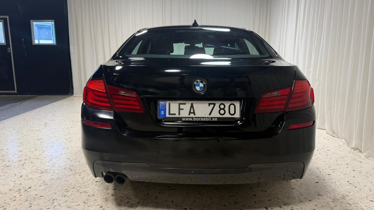 BMW 523 i Sedan M Sport 2011, kuva 7/10