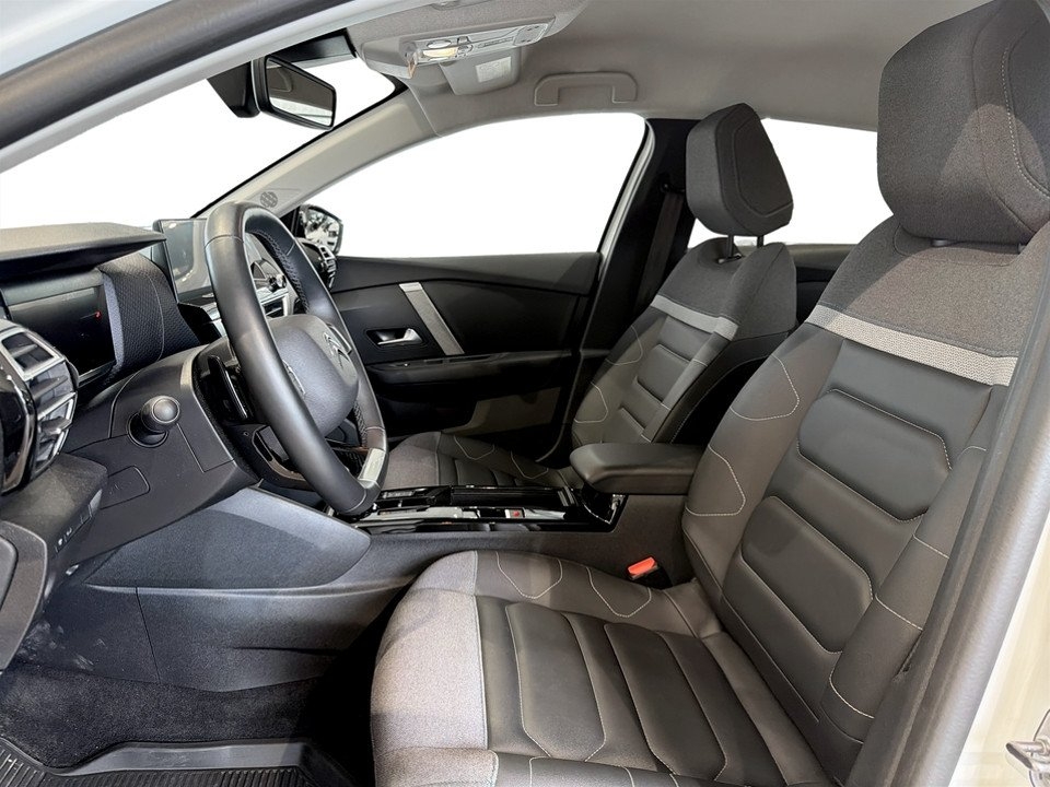 Citroen C4 X Shine 1.2 PT 130 Aut 2023, kuva 4/10