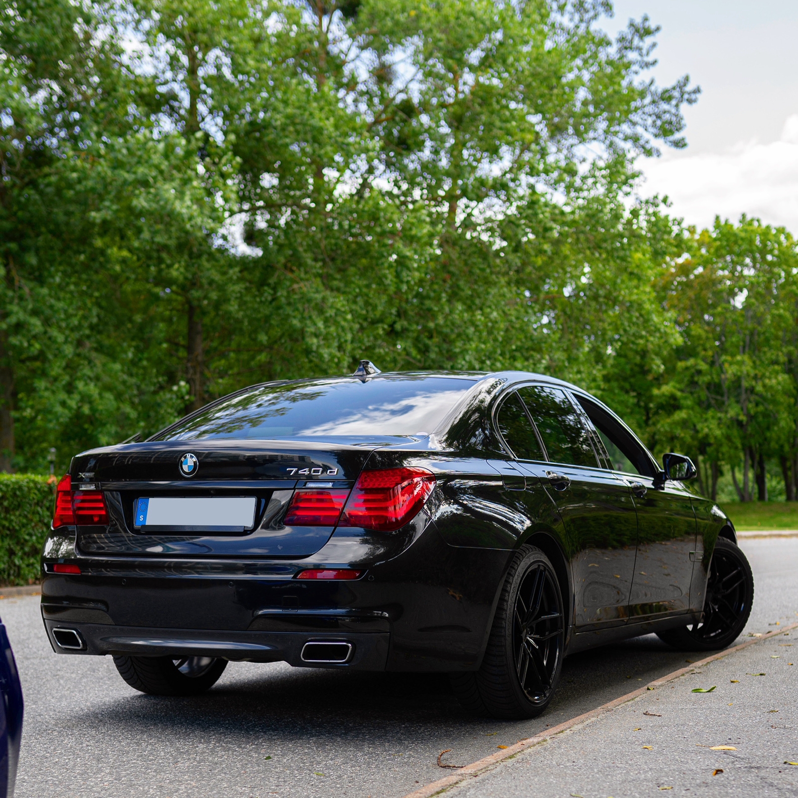BMW 740d M Sport 2015, kuva 3/10