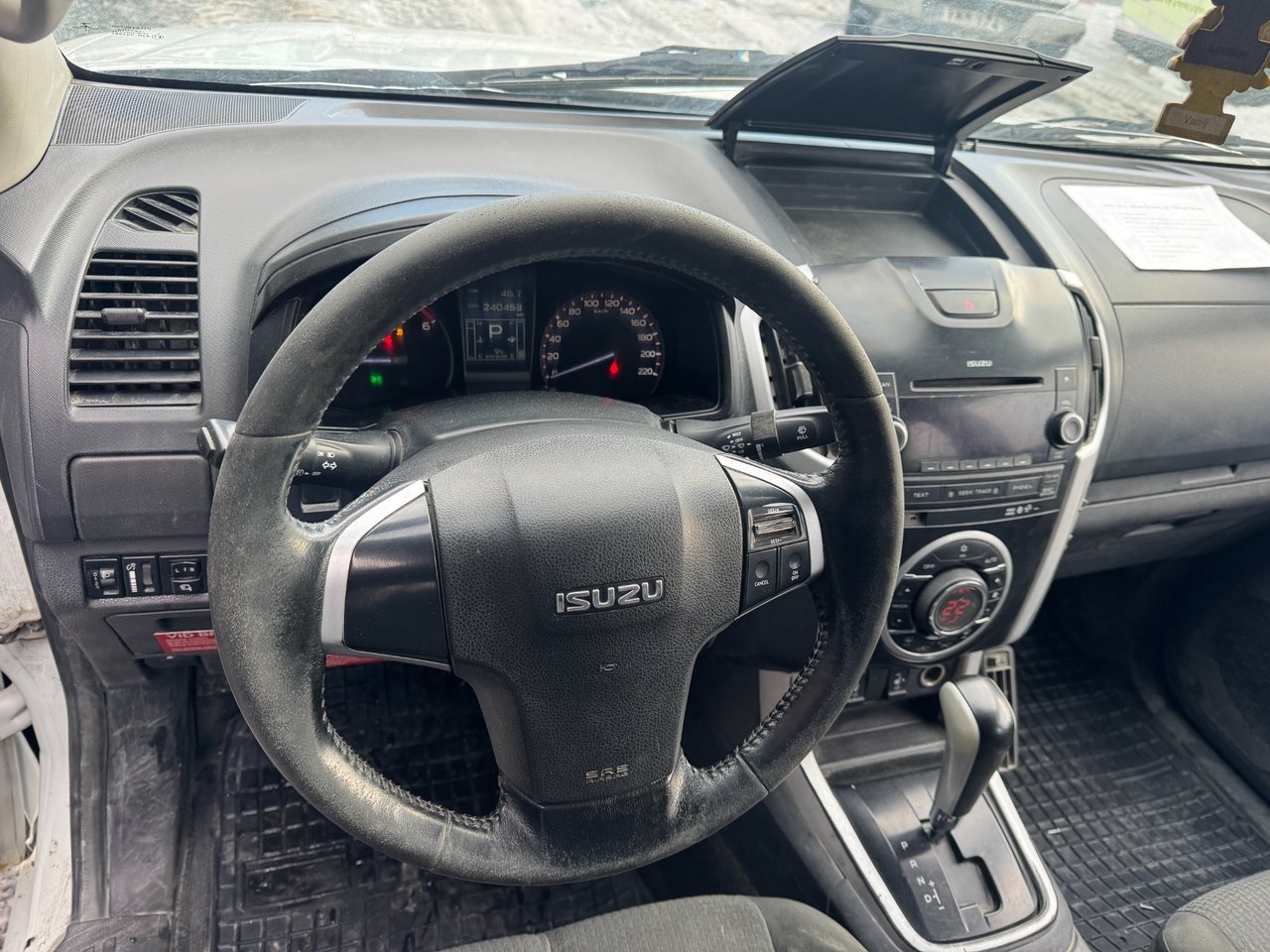 Isuzu D-max Crew Cab 2.5 4WD Euro 5 2016, bild 7/10