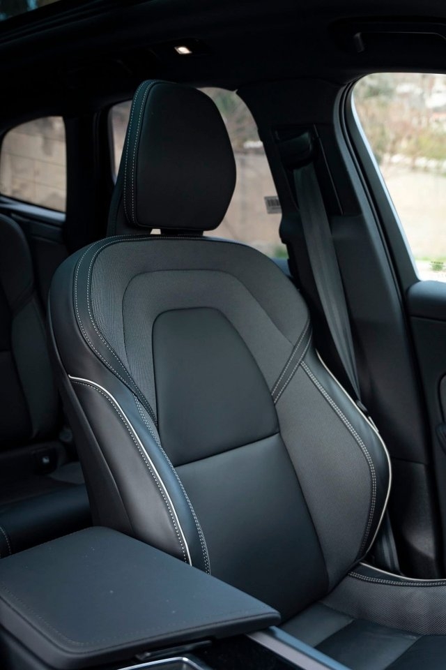 Volvo XC60 2026, bild 7/10