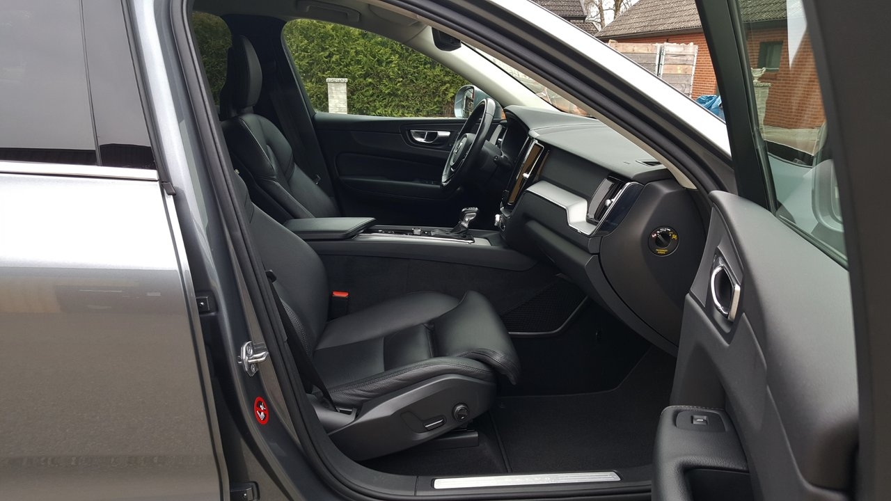Volvo XC60 2018, bild 4/10
