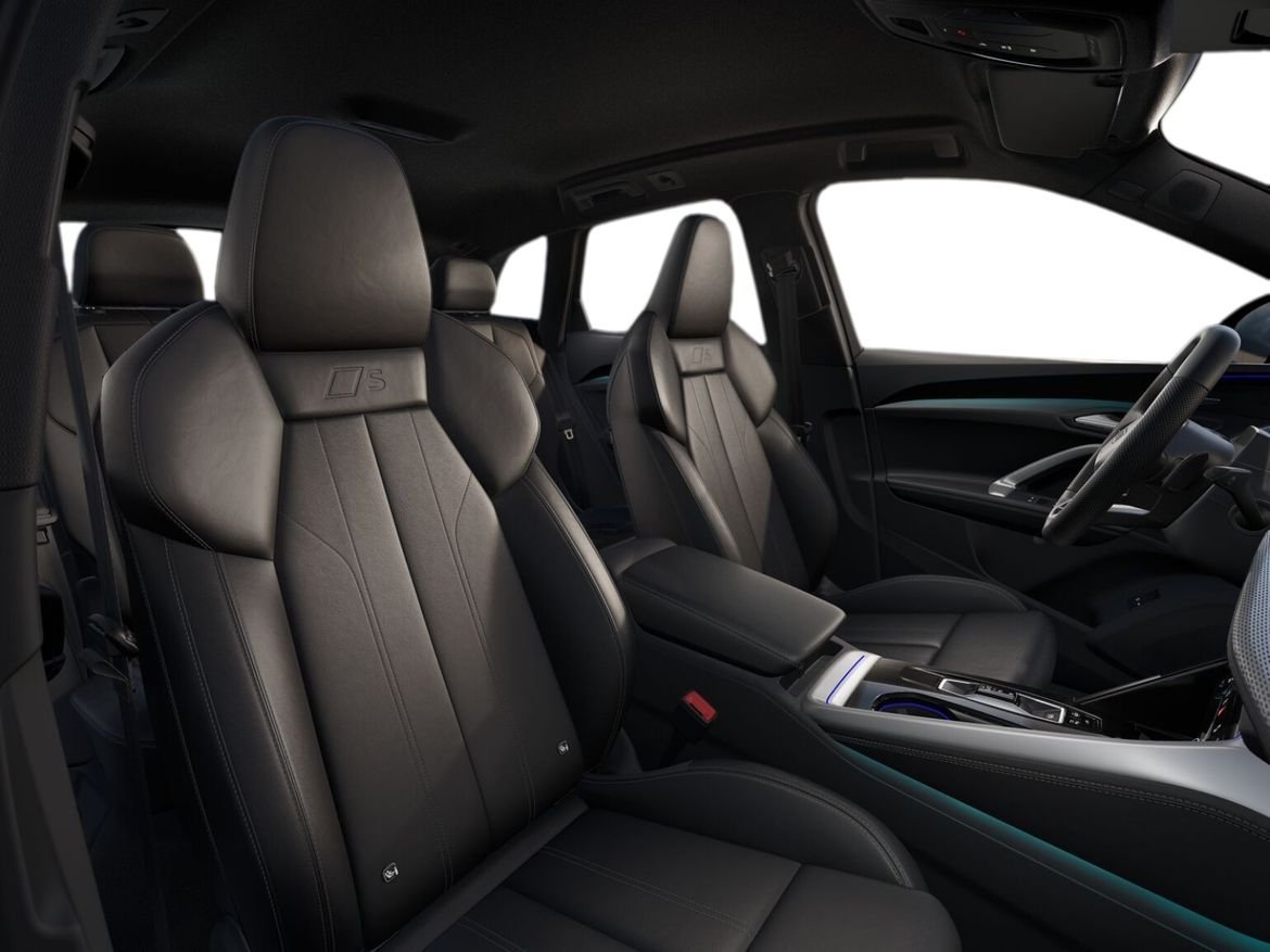 Audi Q5 S-line Selection 367hk Quattro 2025, bild 6/9