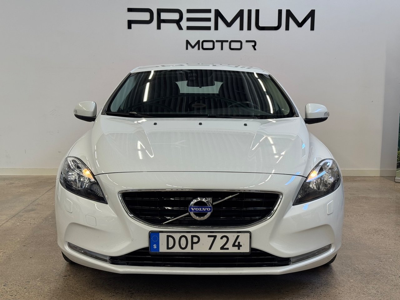 Volvo V40 2015, kuva 3/15