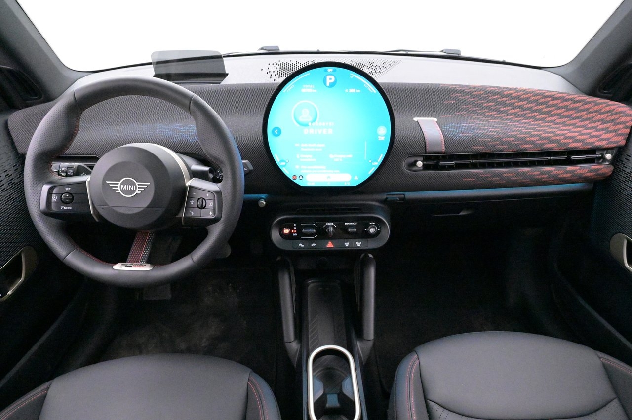 MINI Cooper SE 2024, photo 6/10