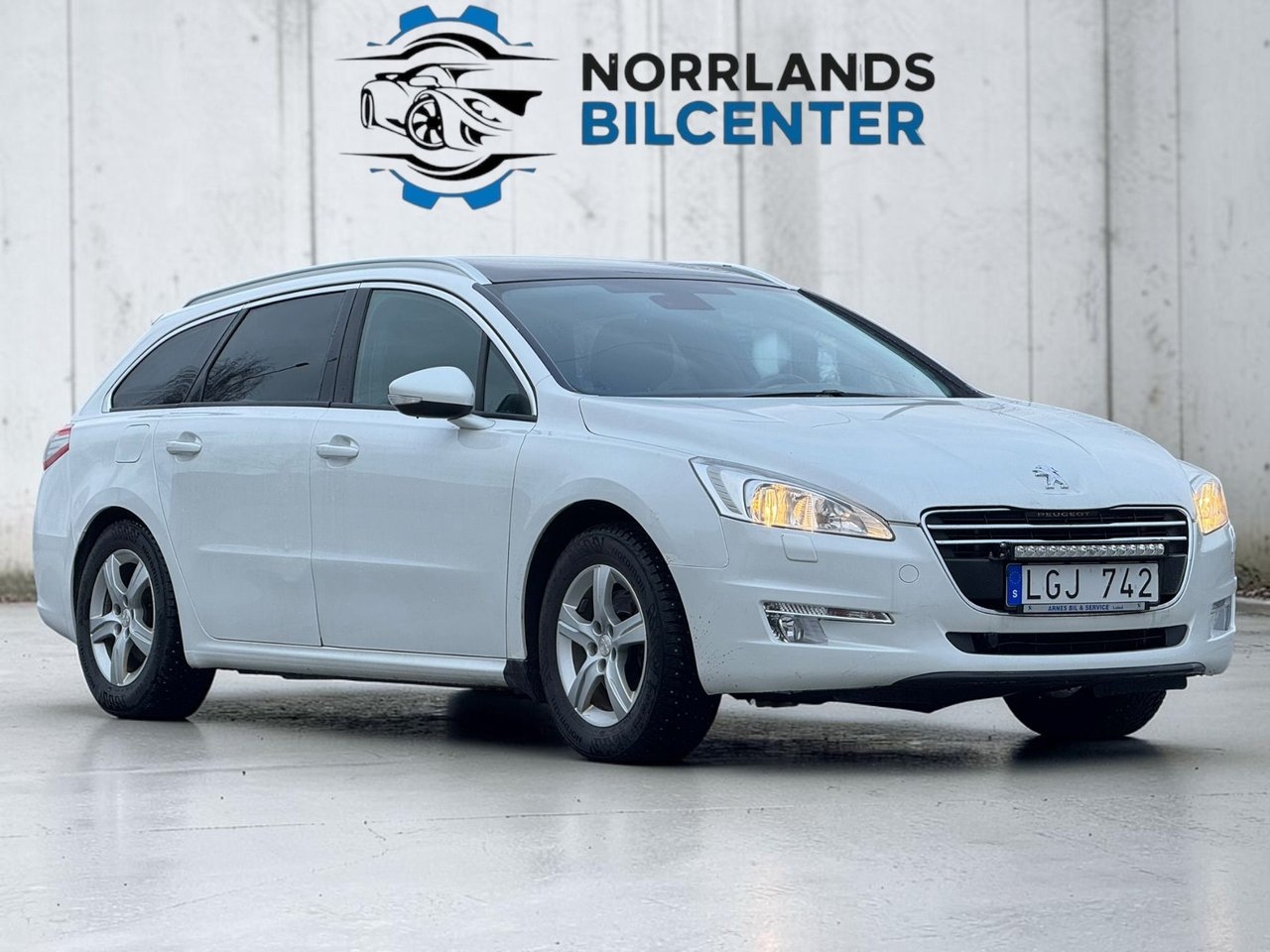 Peugeot 508 SW 1.6 THP 2011, bild 2/10