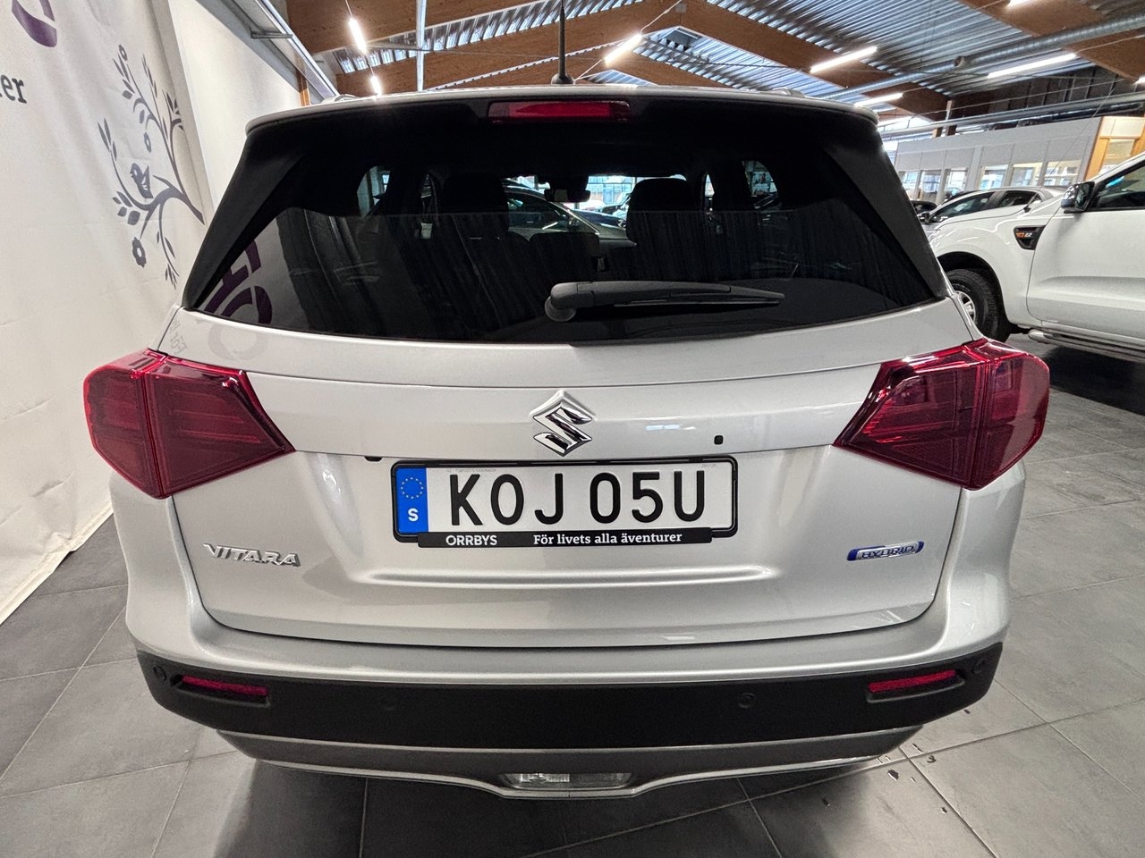 Suzuki Vitara HEV 1,4T Aut, Select 2026, photo 4/10