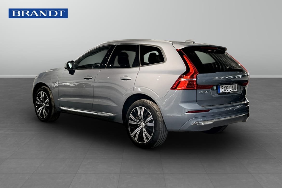 Volvo XC60 Recharge T6 Core Edition 2023, bild 2/9
