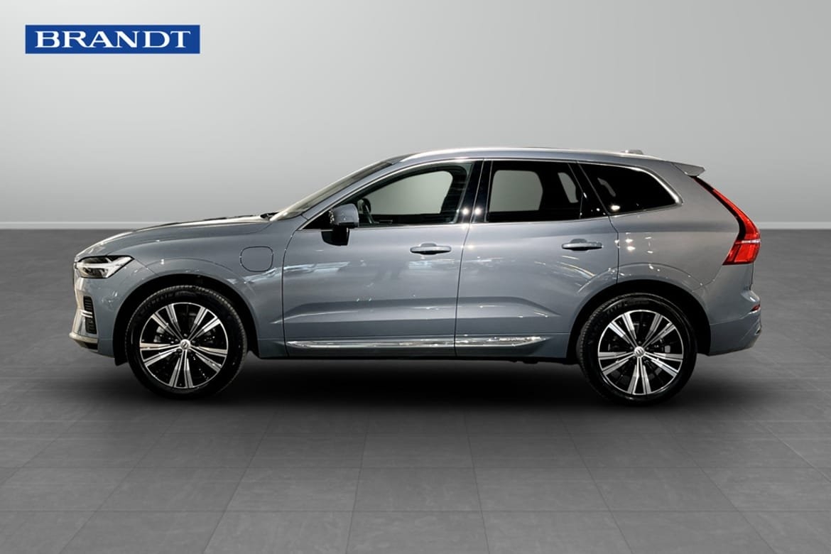 Volvo XC60 Recharge T6 Core Edition 2023, bild 3/9