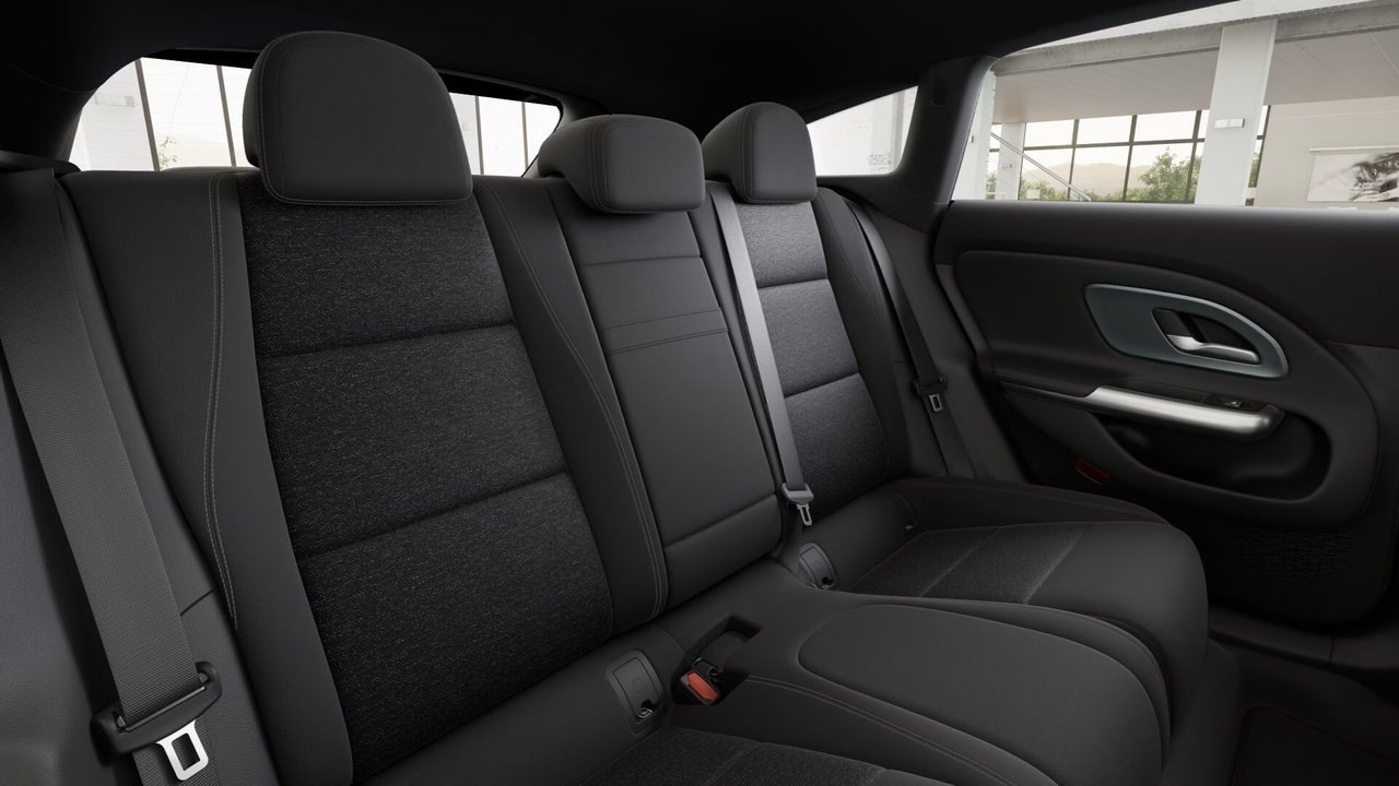 Mercedes-Benz CLA 250+ Shooting Brake 2026, bild 7/7