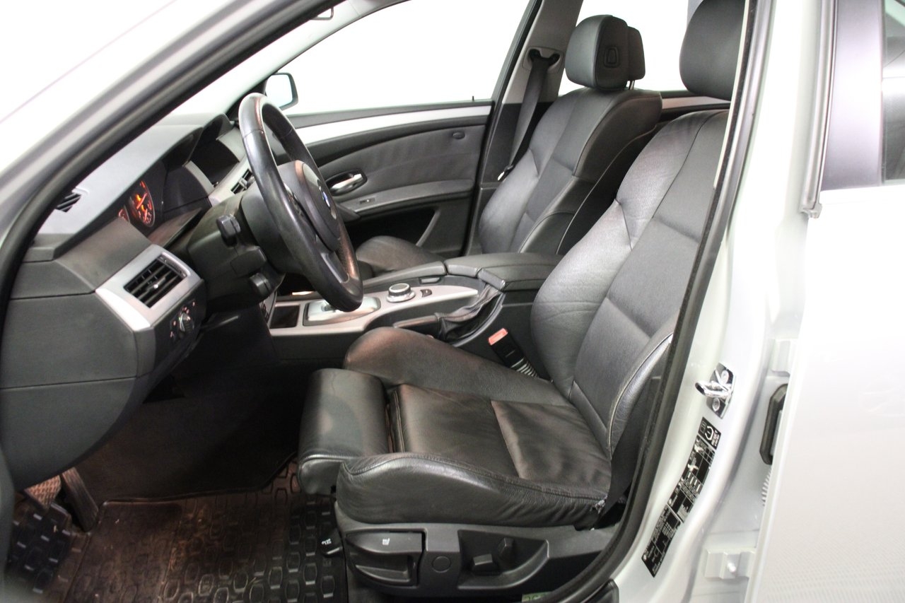 BMW 523 2008, bild 7/10