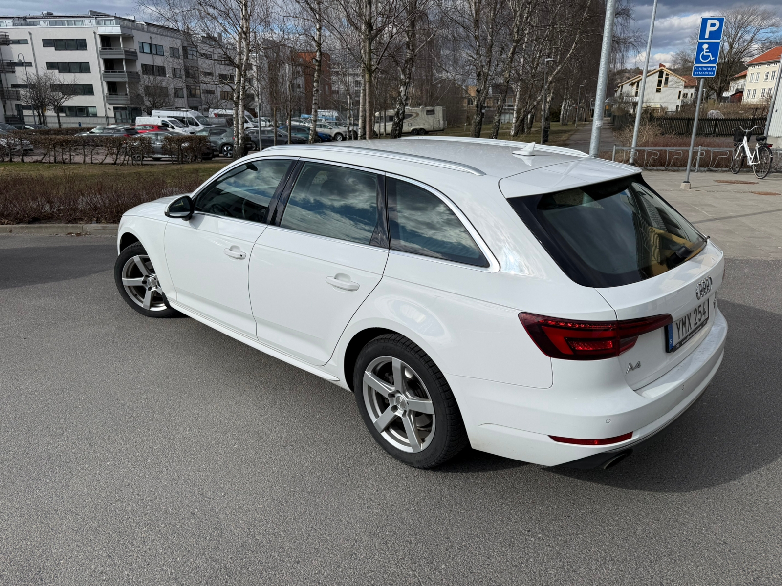 Audi A4 Avant 2.0 TFSI S Tronic 2018, bild 3/8