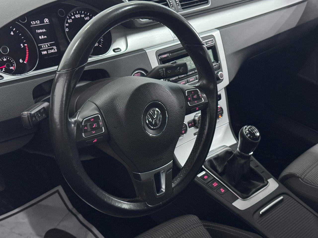 Volkswagen CC 2012, kuva 2/10