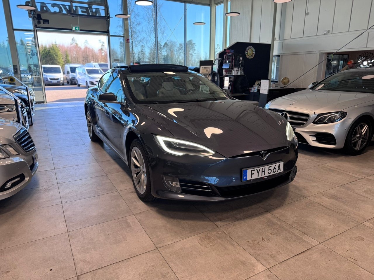 Tesla Model S