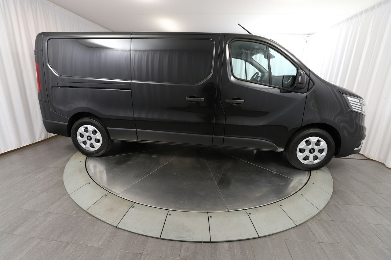 Renault Trafic 2026, photo 2/10