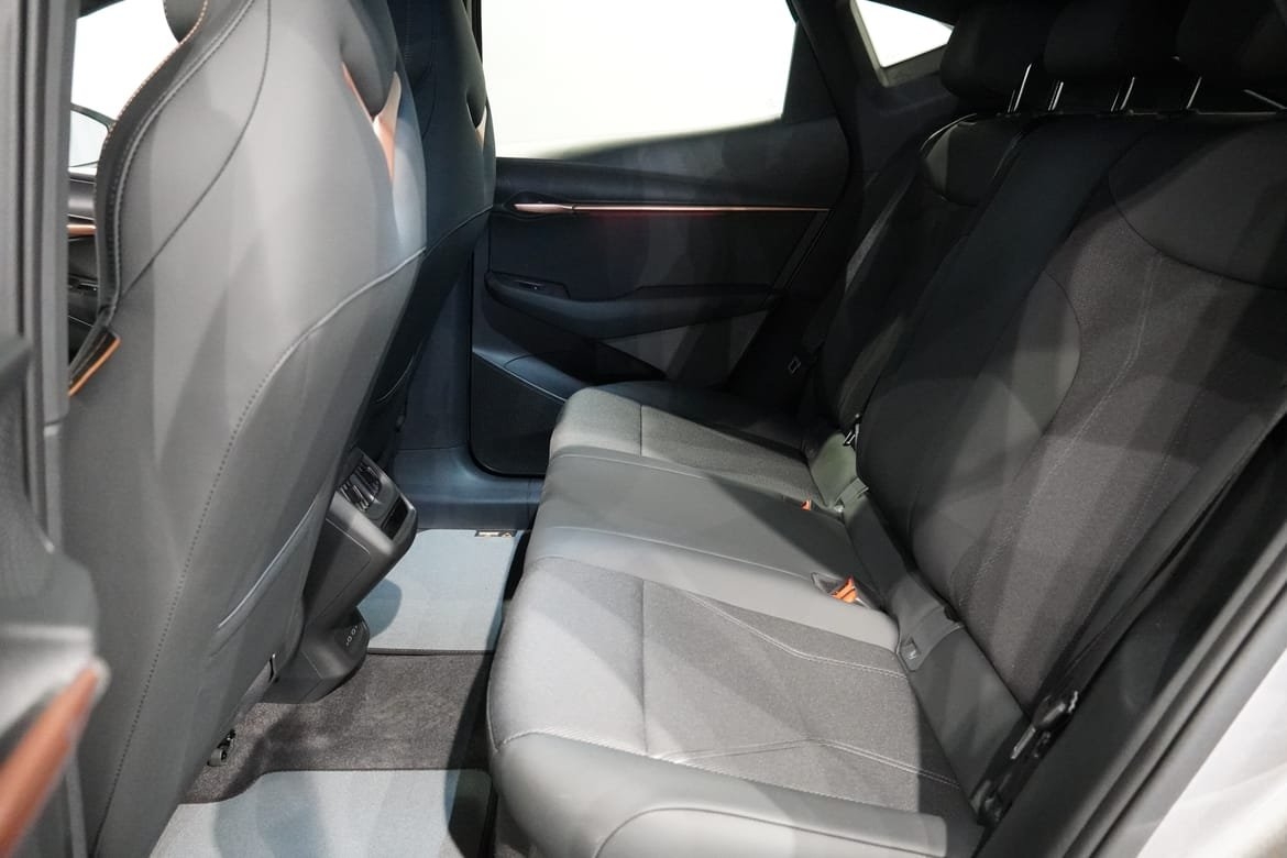 Cupra Tavascan 2025, bild 5/10