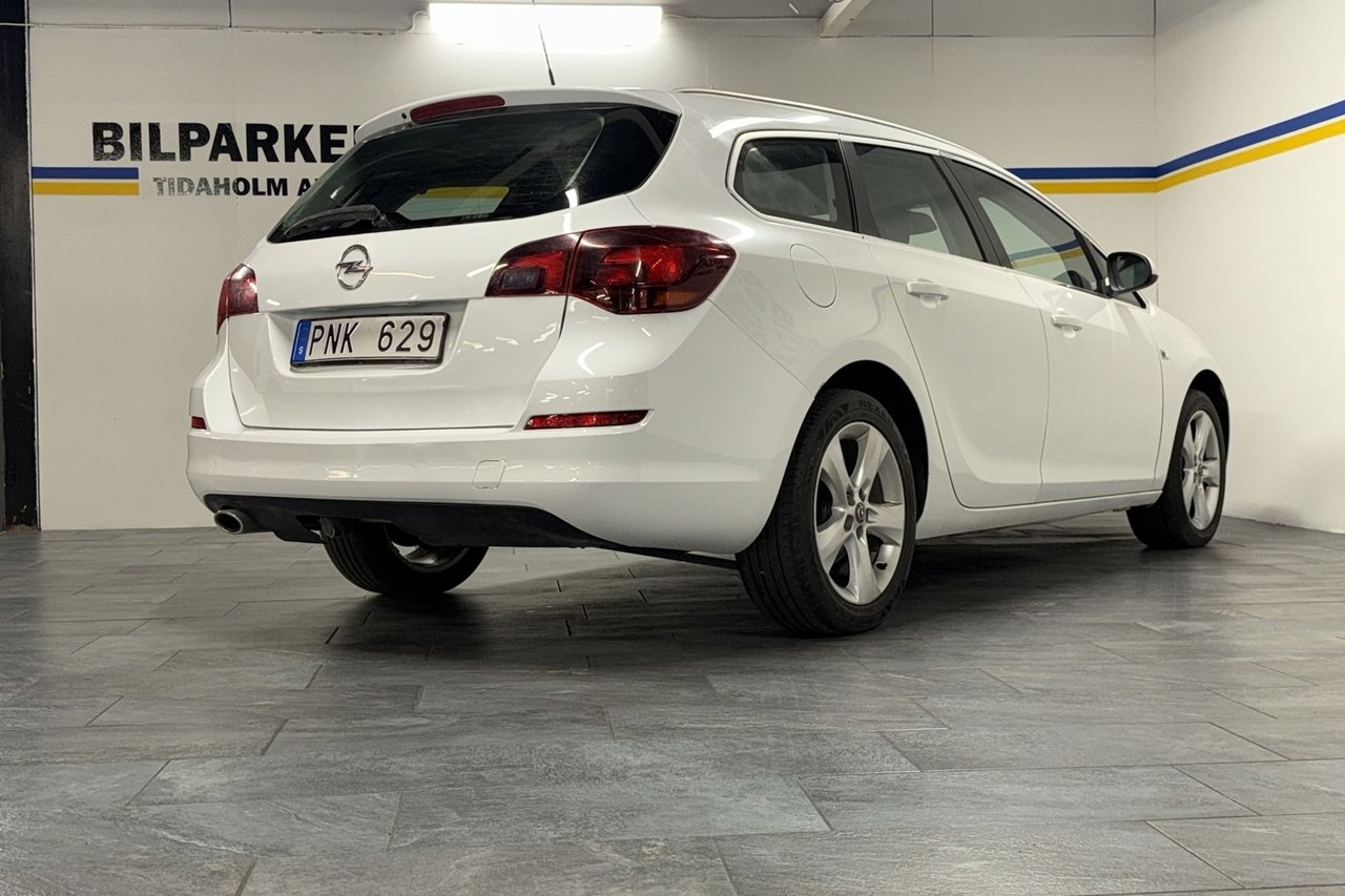 Opel Astra 2012, bild 5/32