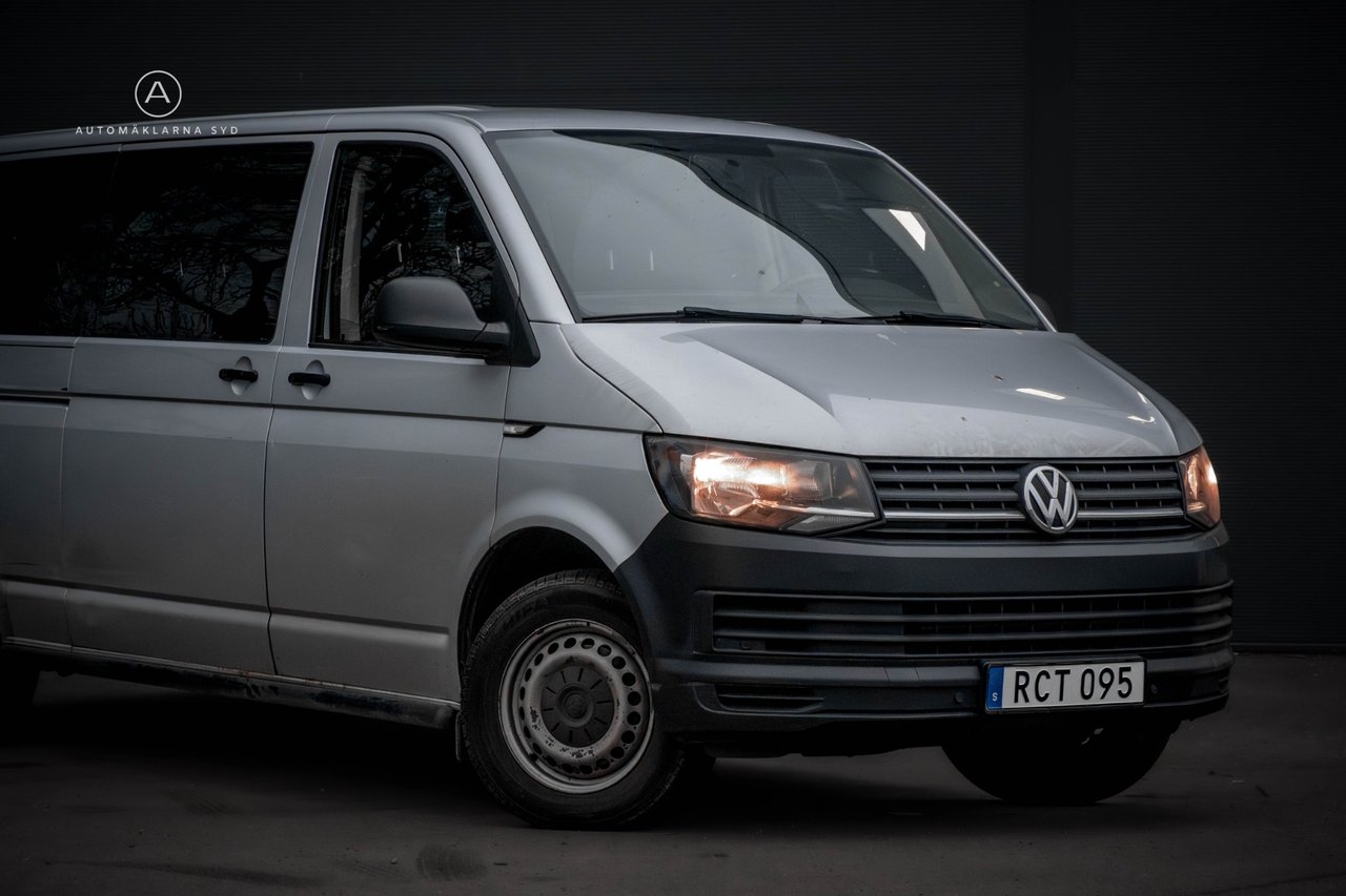 Volkswagen Caravelle 2016, photo 5/10